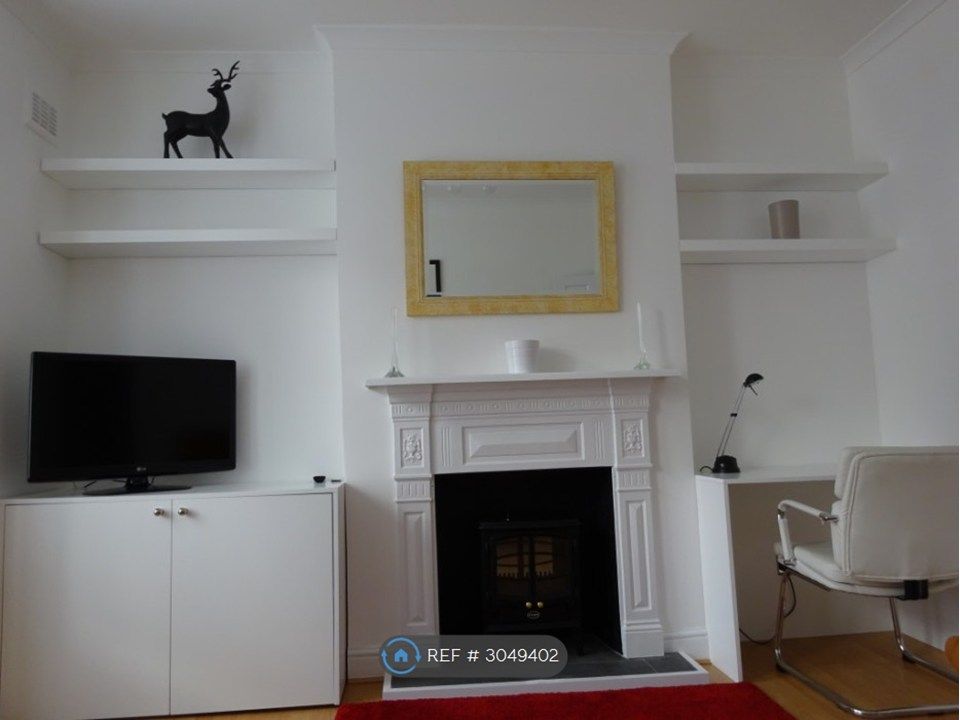 Property photo 3 of 11