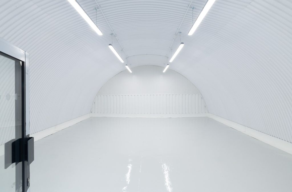 Property photo 1 of 4 The Front Of An Arch.