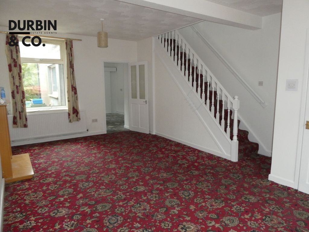 Property photo 3 of 26 Lounge