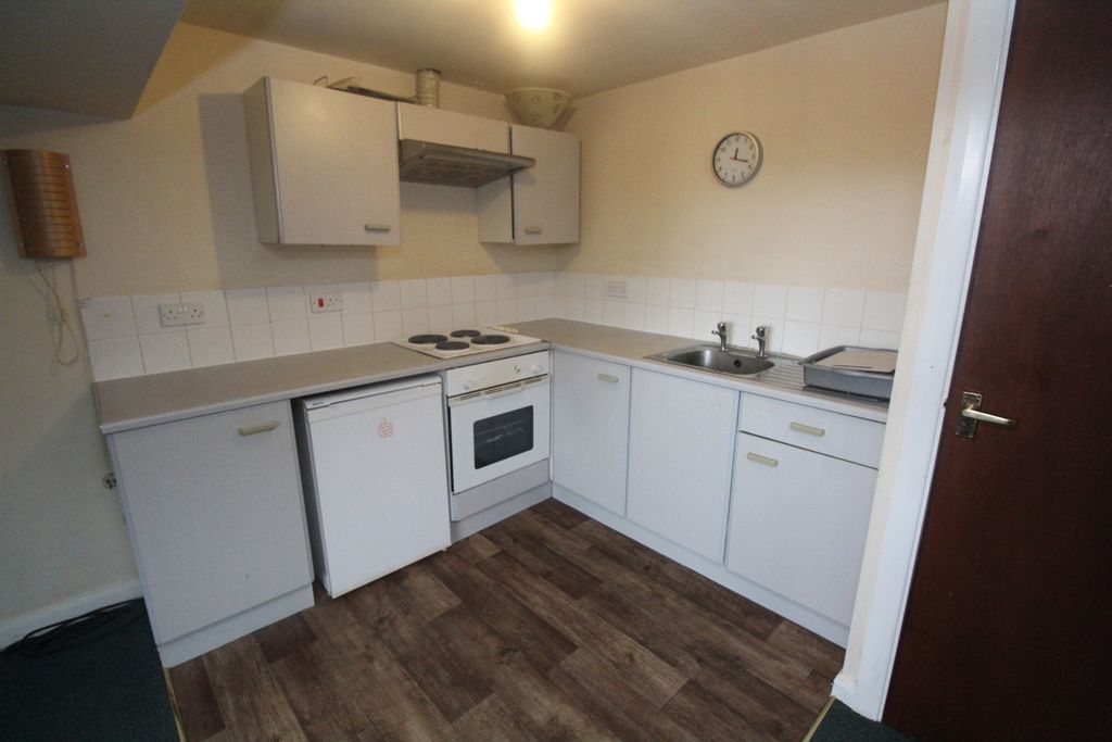 Property photo 2 of 7 1243252