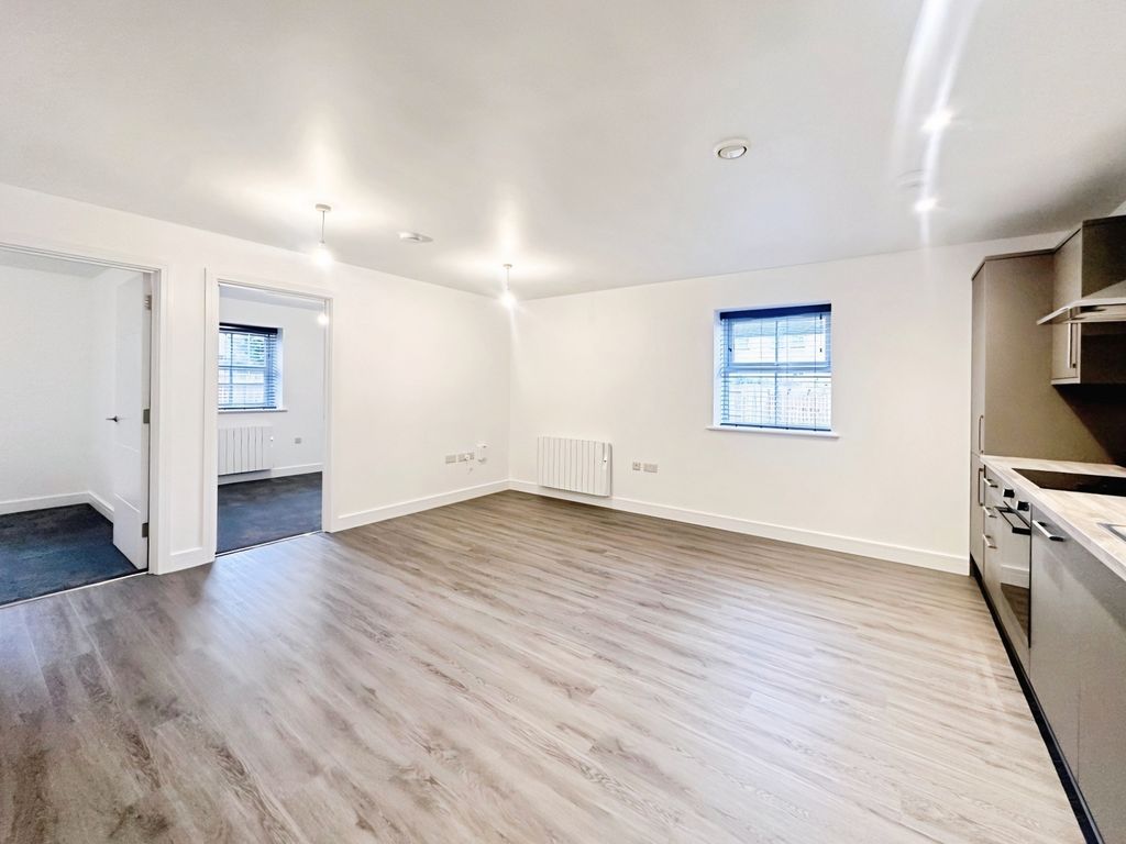 Property photo 2 of 5