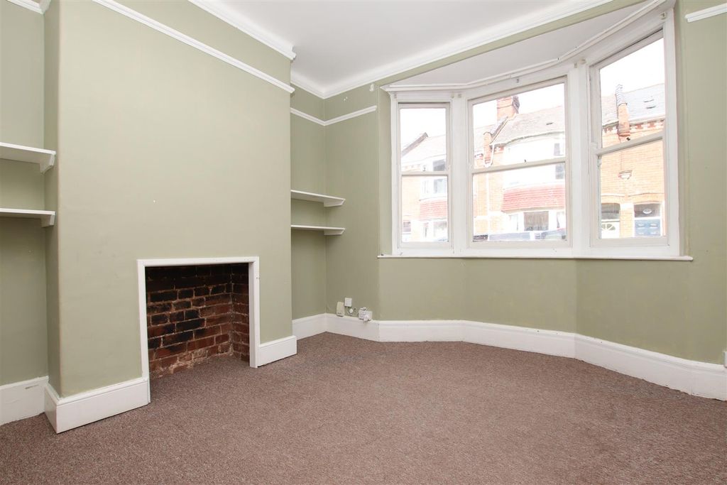 Property photo 2 of 10 Living Room.Jpg