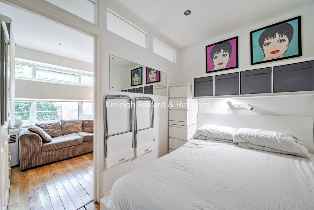 Property photo 3 of 5 Picture No. 03