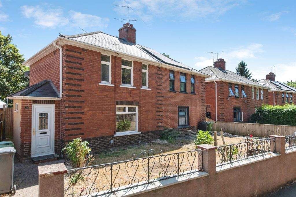 Property photo 1 of 18
