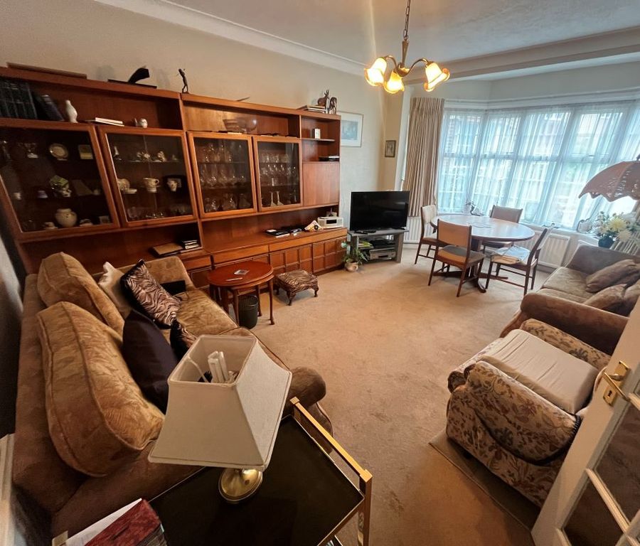Property photo 2 of 19