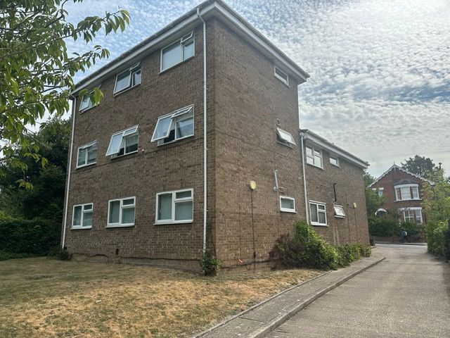 Property photo 1 of 6