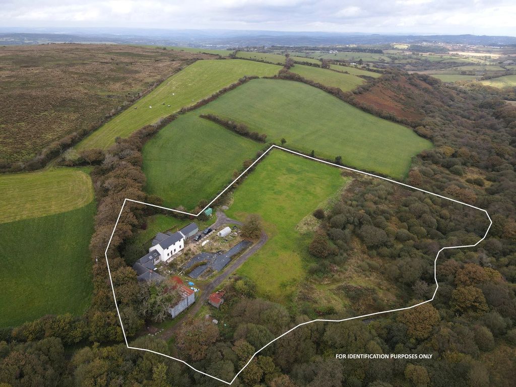 Property photo 2 of 56