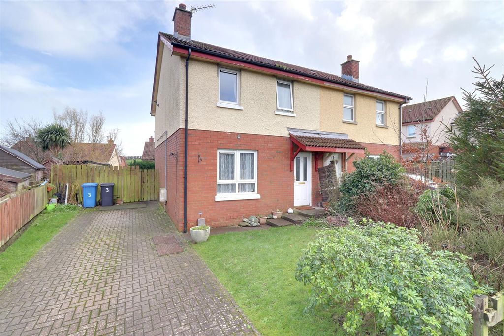 Property photo 1 of 13 Entrance