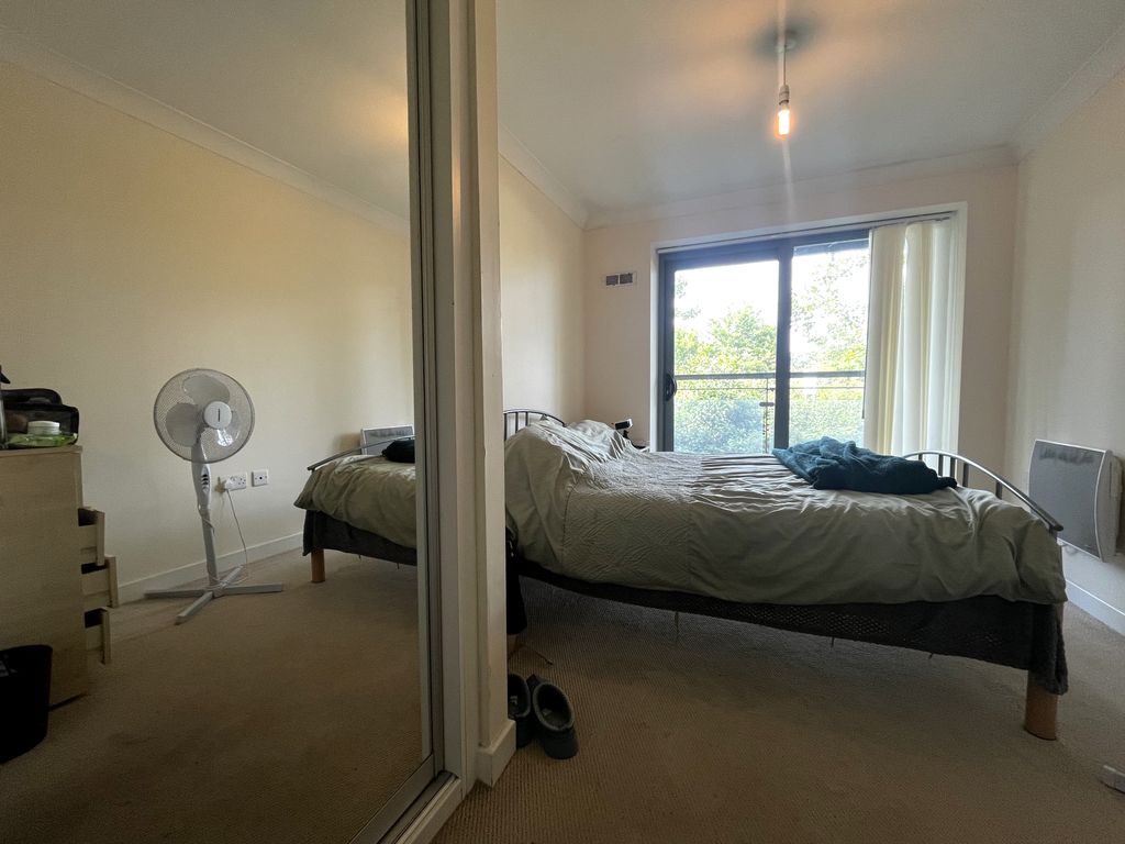 Property photo 3 of 7 Img_4863