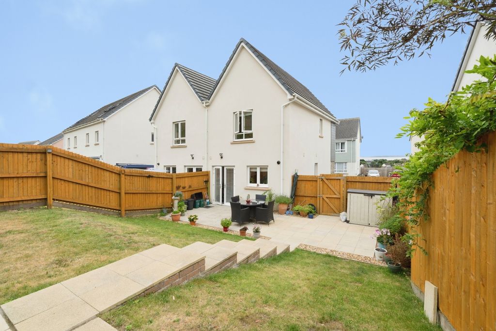 Property photo 2 of 19 Pbox-Img.Jpg