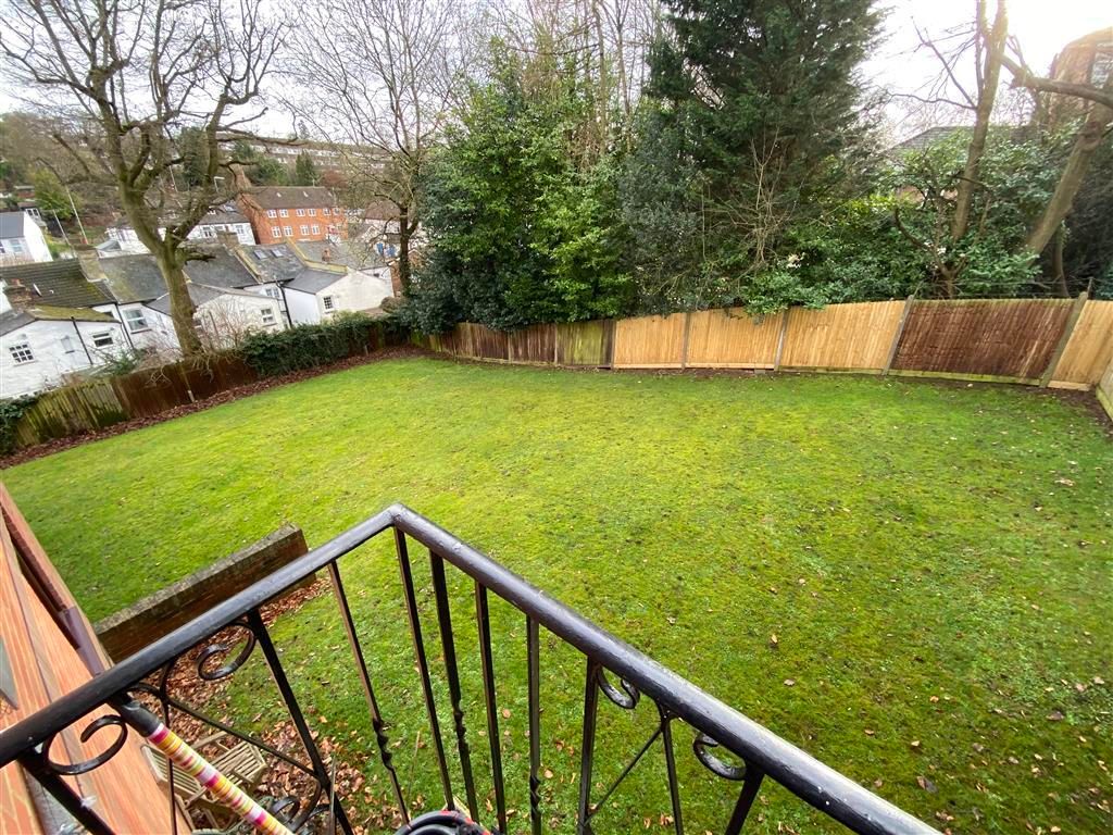 Property photo 3 of 7 Exterior