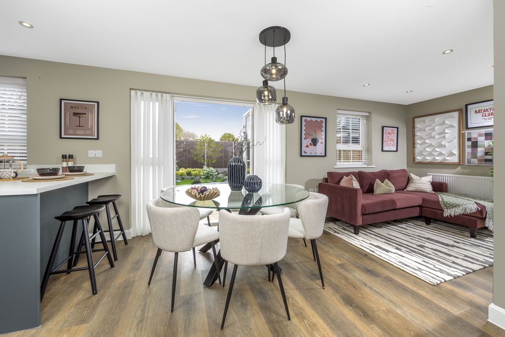 Property photo 3 of 10