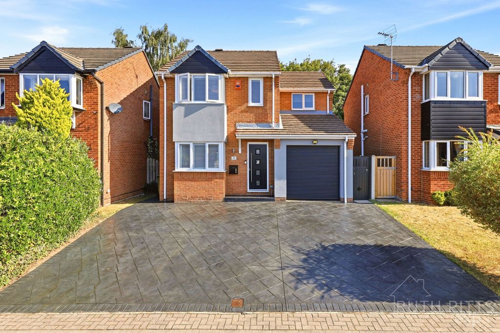 Property photo 1 of 33