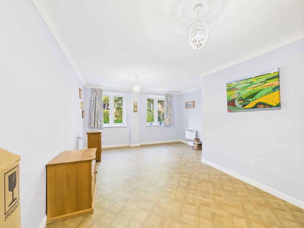 Property photo 3 of 17 Image