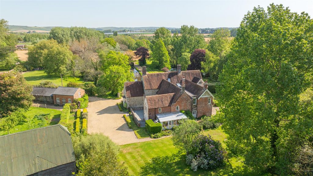 Additional image 49 of 8 bed property for saleMerstone, Isle Of Wight PO30