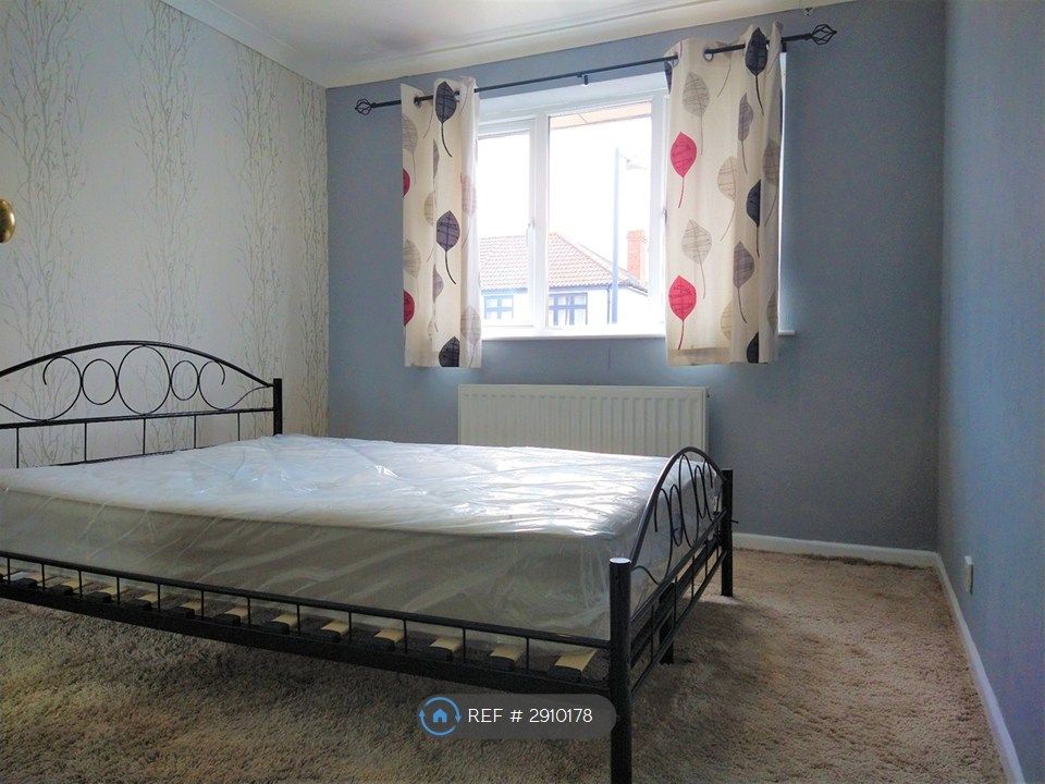 Property photo 2 of 4