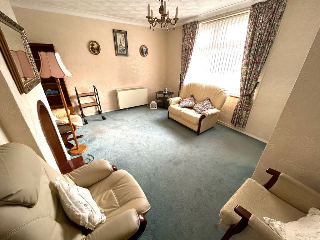 Property photo 3 of 9