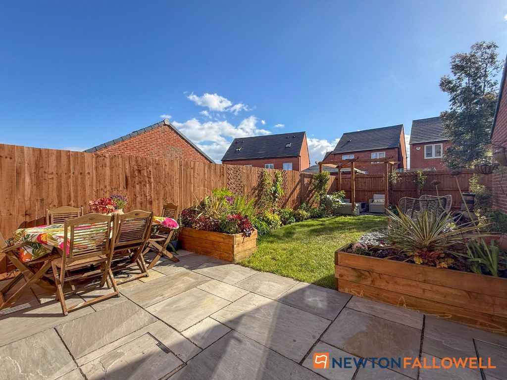 Property photo 3 of 21 Rear Garden