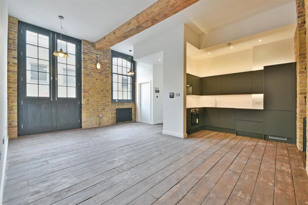 Property photo 1 of 12 Lk.Jpg