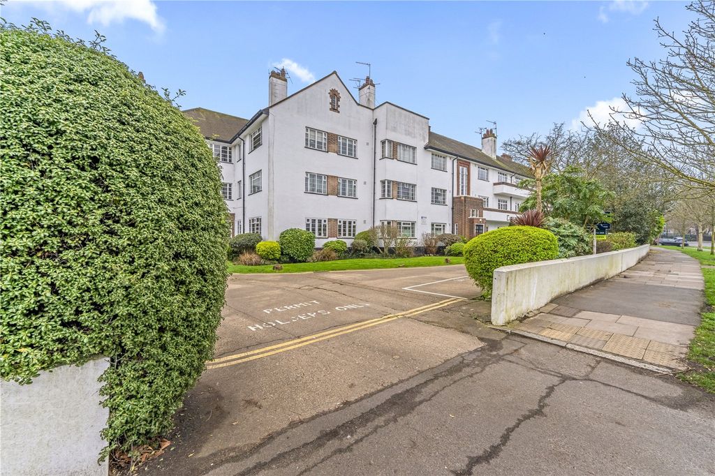 Property photo 1 of 13 Picture No. 09