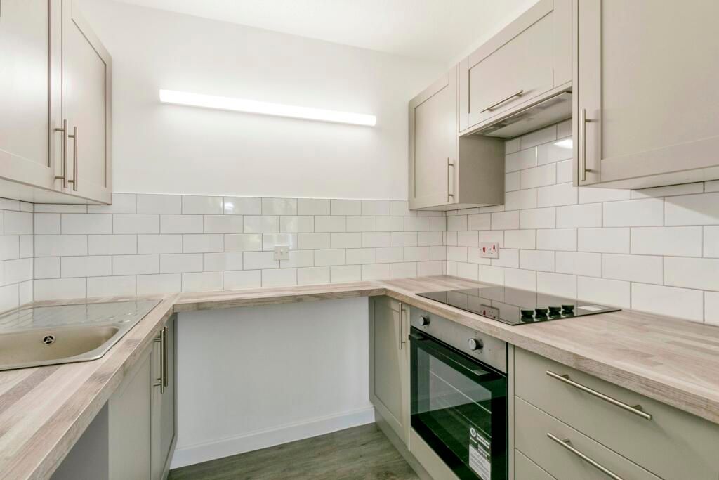 Property photo 2 of 14 Image