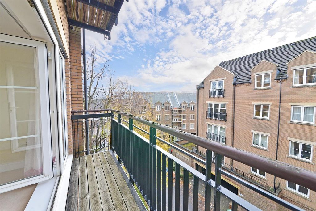 Property photo 2 of 19 Balcony 2.Jpg