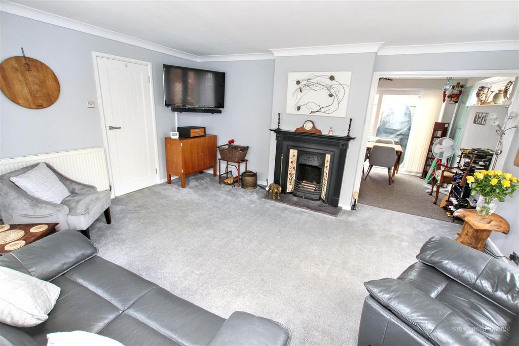 Property photo 2 of 15 Living Room