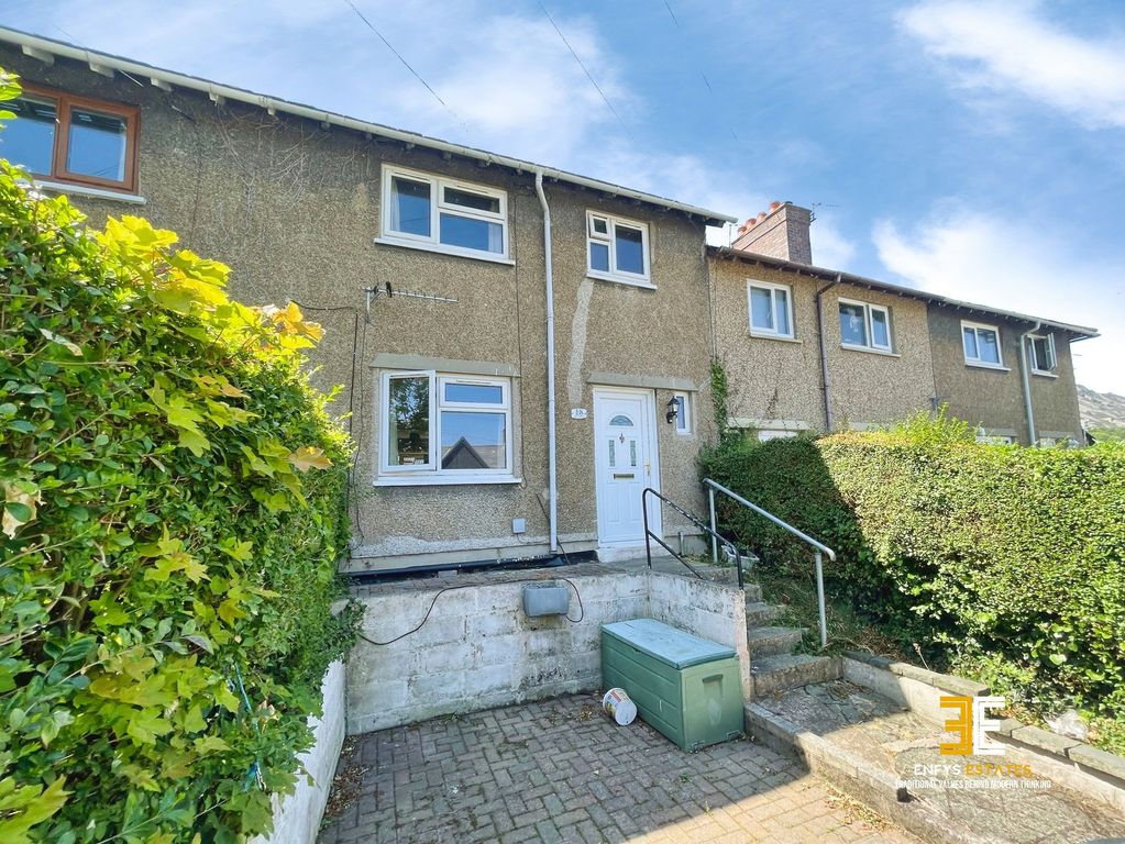 Property photo 1 of 28