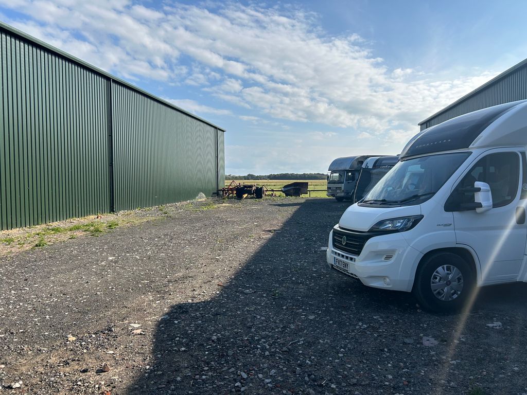 Property photo 1 of 5