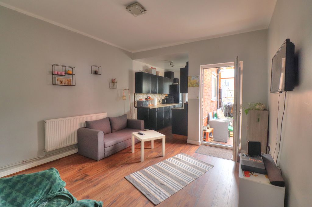 Property photo 3 of 18 Kitchen/Reception Two