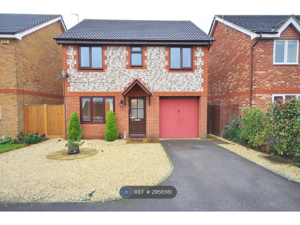 Property photo 1 of 9