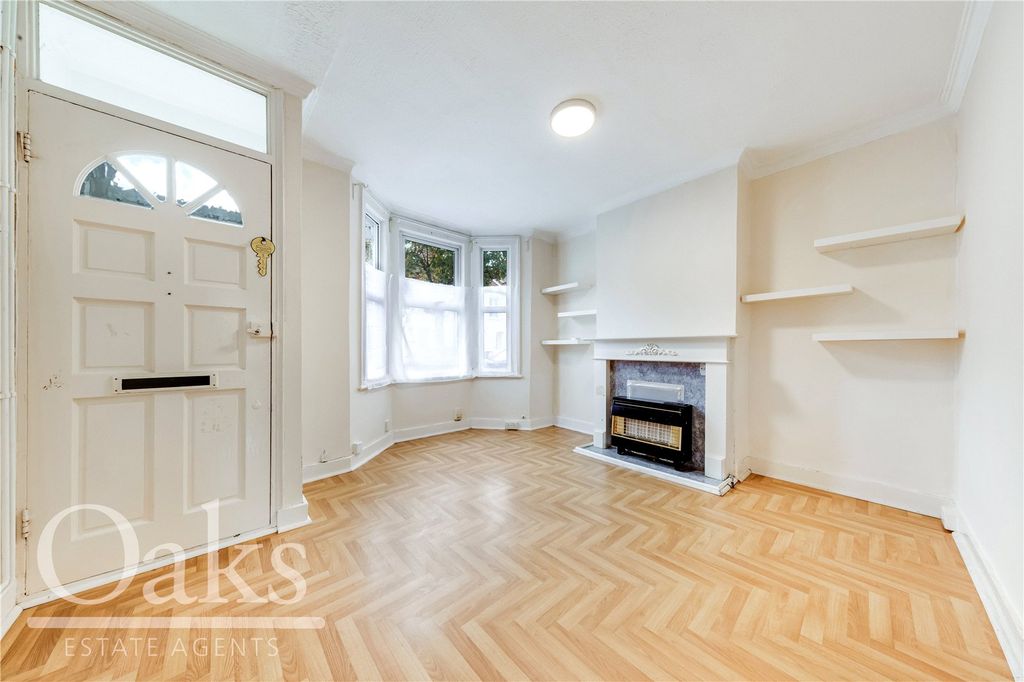 Property photo 2 of 8 Picture No. 04