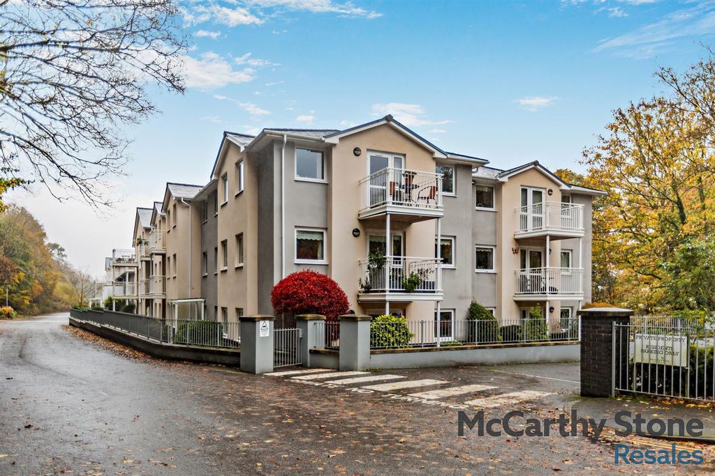 Property photo 1 of 20 Rivers Edge Court