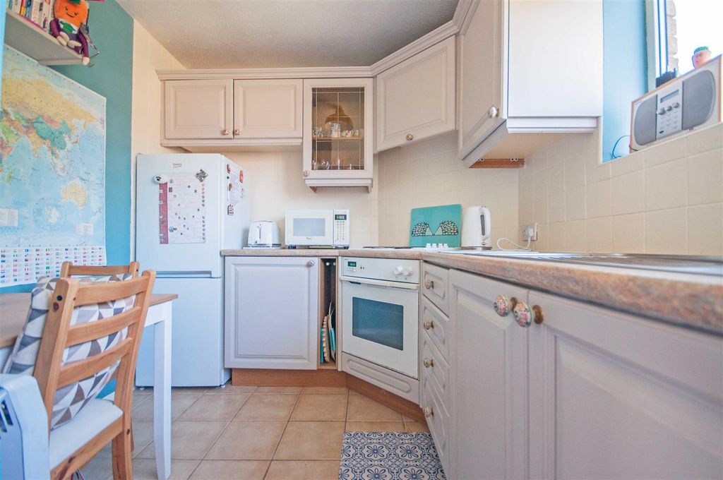 Property photo 3 of 5 K2.Jpg