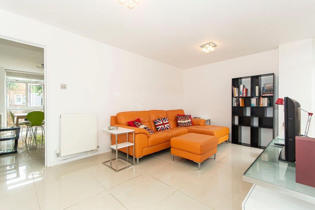 Property photo 2 of 13 Xsjirxmmdlpkdvl4Fhicezztdns.Jpg