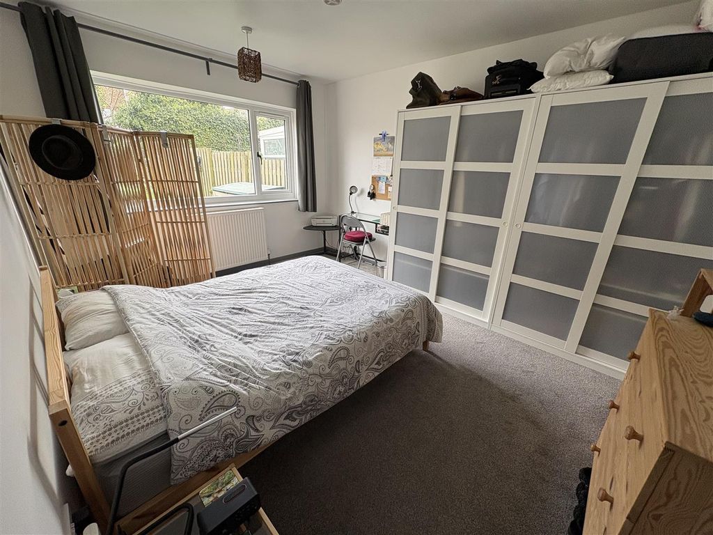 Additional image 8 of 2 bed semi-detached bungalow for saleHarewood Avenue, Heckmondwike WF16