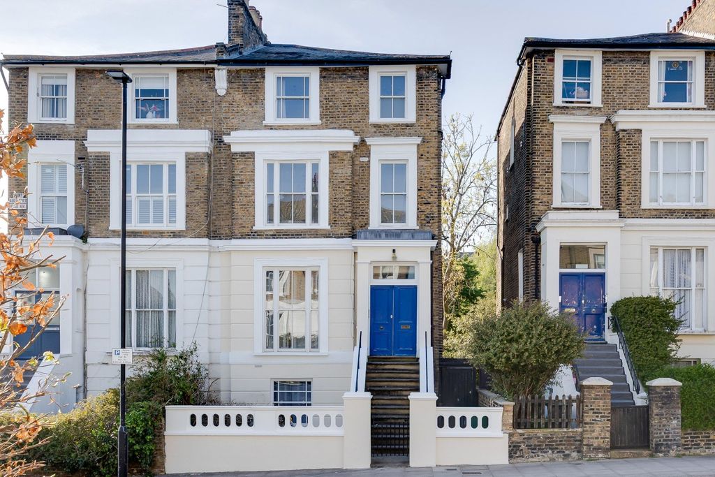 Property photo 2 of 6 Picture No. 16