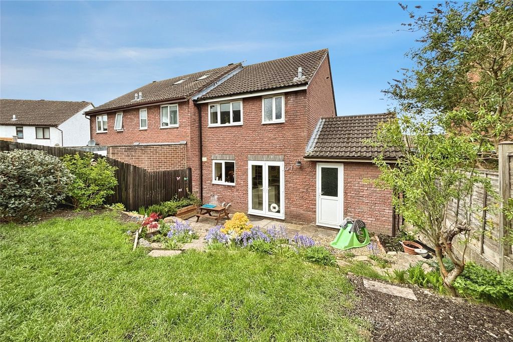 Property photo 2 of 24 Picture No. 19