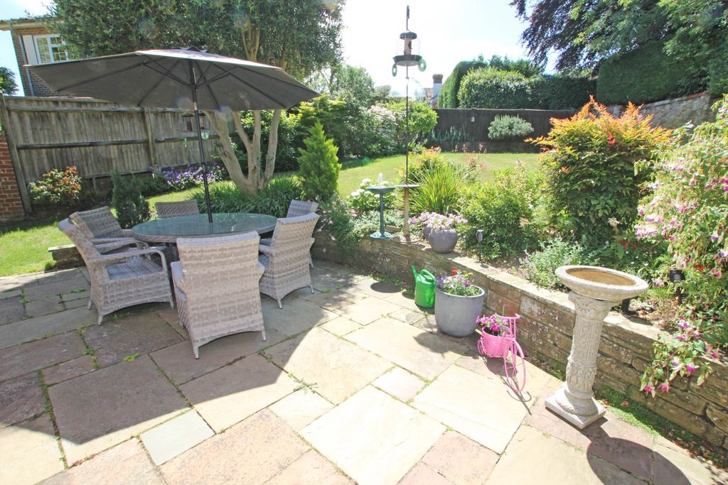 Property photo 3 of 22