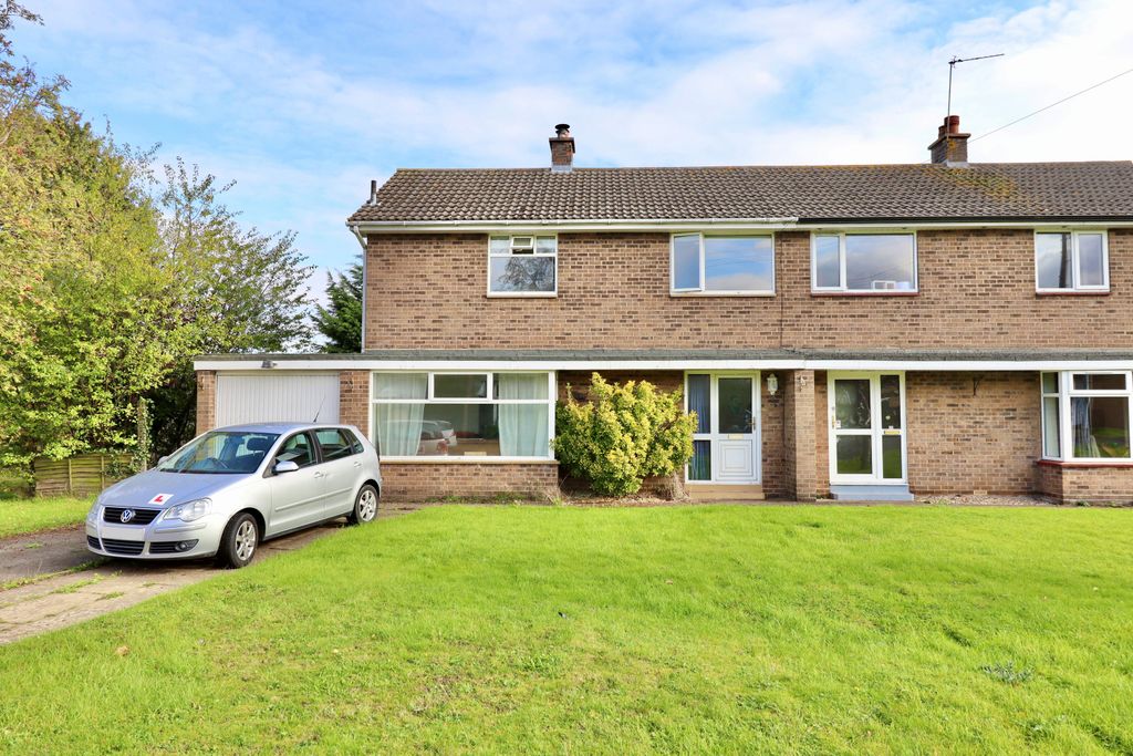 Property photo 1 of 15 1
