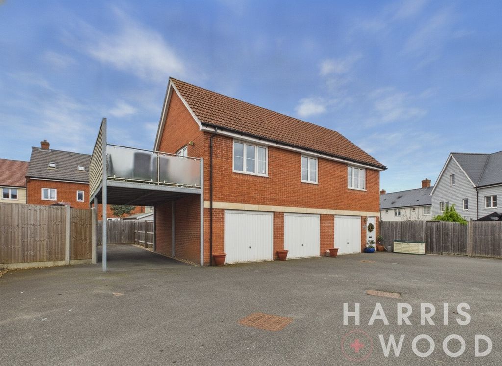 Property photo 1 of 22 5066700