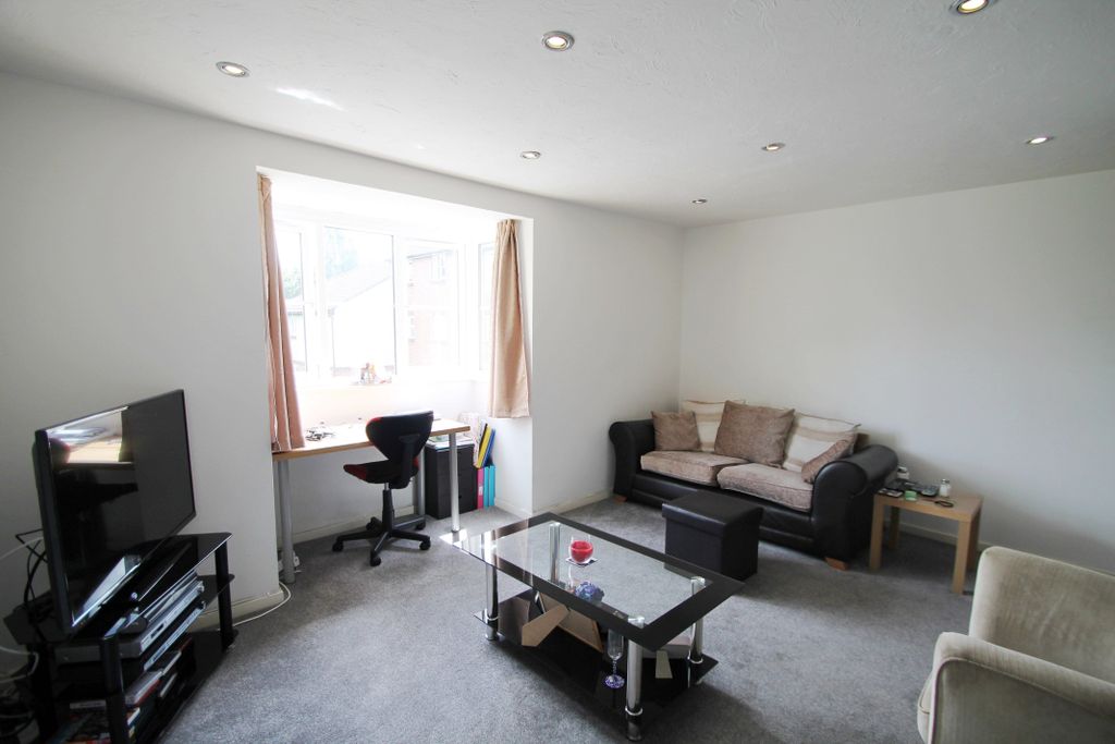 Property photo 3 of 7 Lounge 2_Result