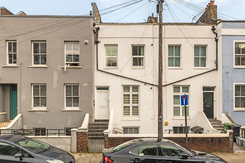 Property photo 1 of 1