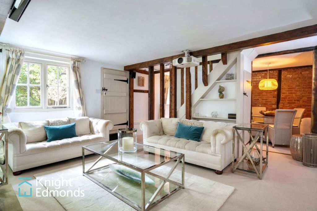 Property photo 1 of 31