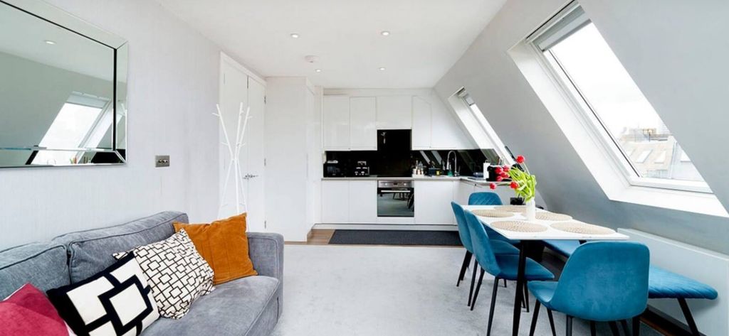 Property photo 3 of 7 Picture No. 07