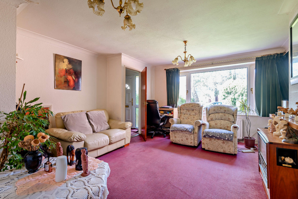 Property photo 2 of 11