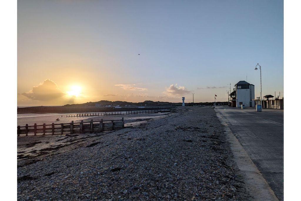 Property photo 2 of 20