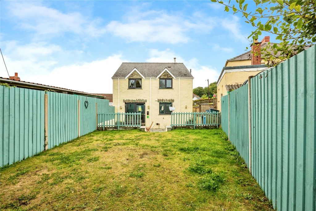 Property photo 2 of 23 Picture No. 23