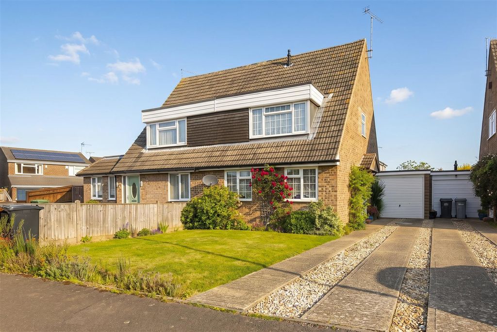 Property photo 1 of 15 2Challenger01.Jpg