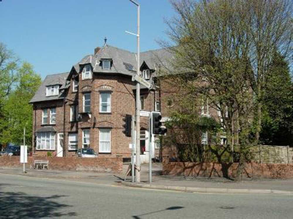 Property photo 1 of 6 Homeleigh.Jpg